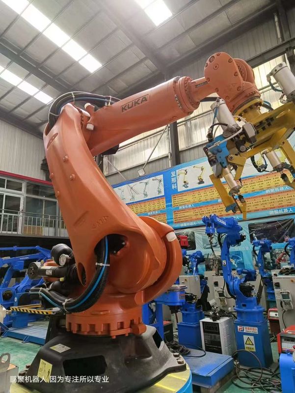 روبوت تحميل نصب أرضية مع إمكانية تكرار ± 0.1 مم أداء KUKA KR210 مع 2700mm امتداد طويل للغاية ، قابلة للتكيف بالكامل مع التطبيقات الصناعية طحن فعال وتحليل الصفائح بلا عيب