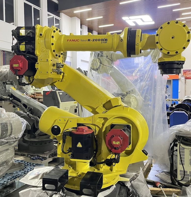 فانوك R-2000iB-210F مطبخ لحام بقعة تحويل الحاويات تحميل وتفريغ الروبوتات معالجة الآلات