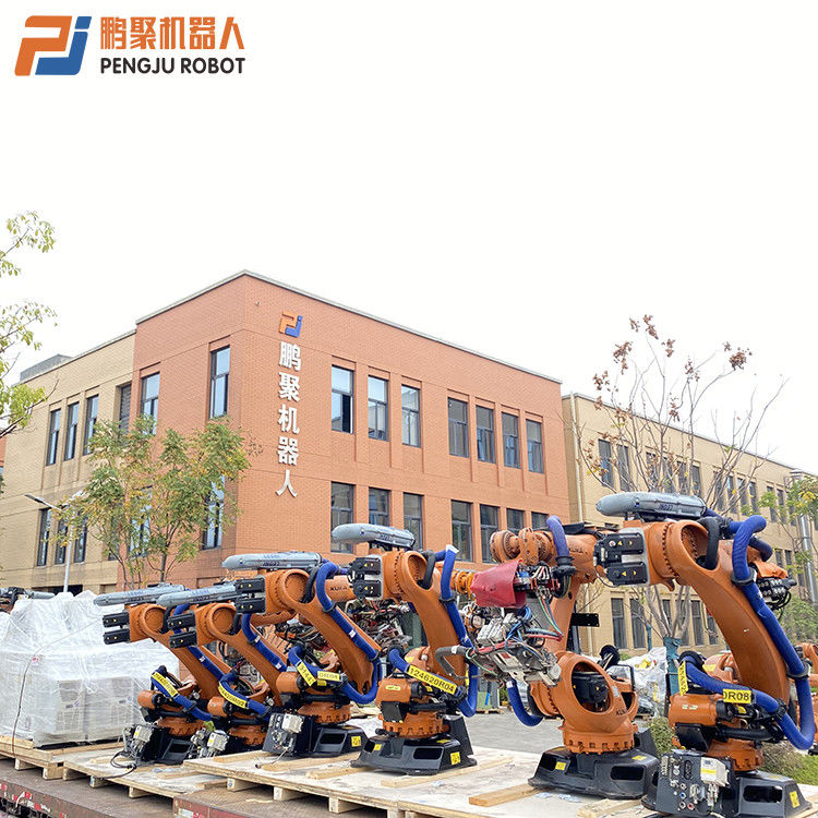 روبوت تحميل نصب أرضية مع إمكانية تكرار ± 0.1 مم أداء KUKA KR210 مع 2700mm امتداد طويل للغاية ، قابلة للتكيف بالكامل مع التطبيقات الصناعية طحن فعال وتحليل الصفائح بلا عيب