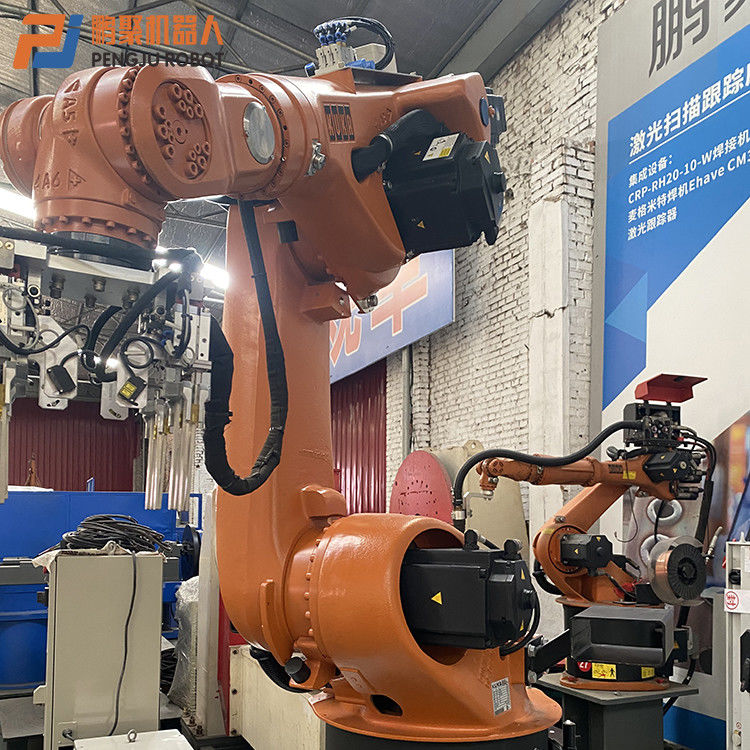 Kuka KR60 تحميل وتفريغ أوتوماتيكي من ستة محاور لذراع الروبوت ، 2033 مم ، تحميل 60 كجم
