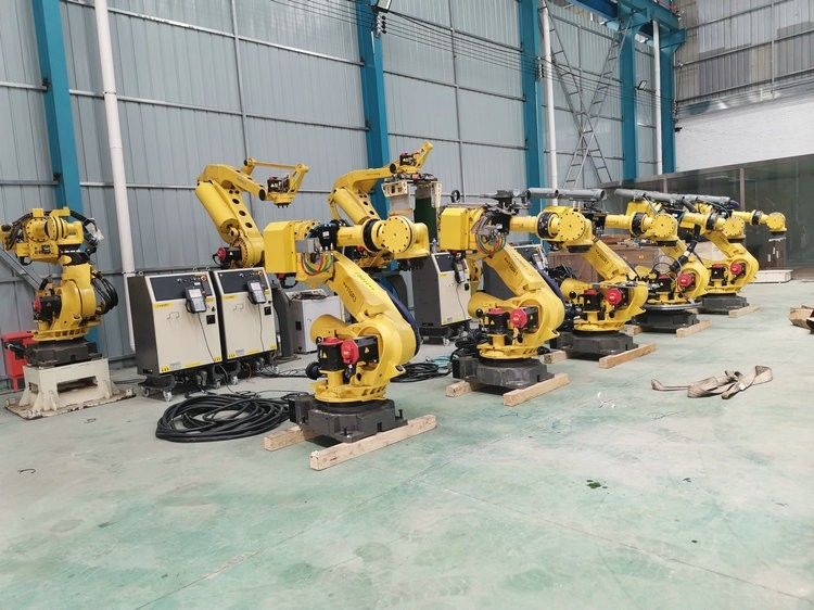 R-2000iA/165F آلة لحام القوس المجرّد للنقل حزمة أكياس التعبئة والتغليف التعامل التراص