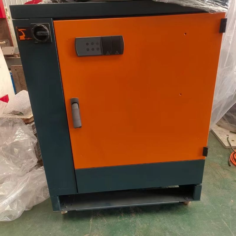 KR 510 R3080 روبوت تحديد الصفائح t kuka ذراع ميكانيكية صناعية ذات 6 محاور وحمل صناعي يبلغ 500 كجم روبوت KUKA KR 510 R3080 هو ذراع روبوتية ذات 6 محاور وتقدم حمولة 510 كجم و 3076 مم