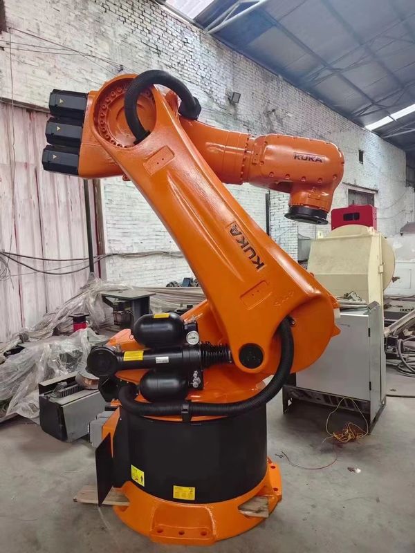 IP65 السلامة KR360L280-3 280kg الحمولة المفيدة KUKA الروبوت لحام 3126mm الوصول للطحن واللحام في مصانع السيارات