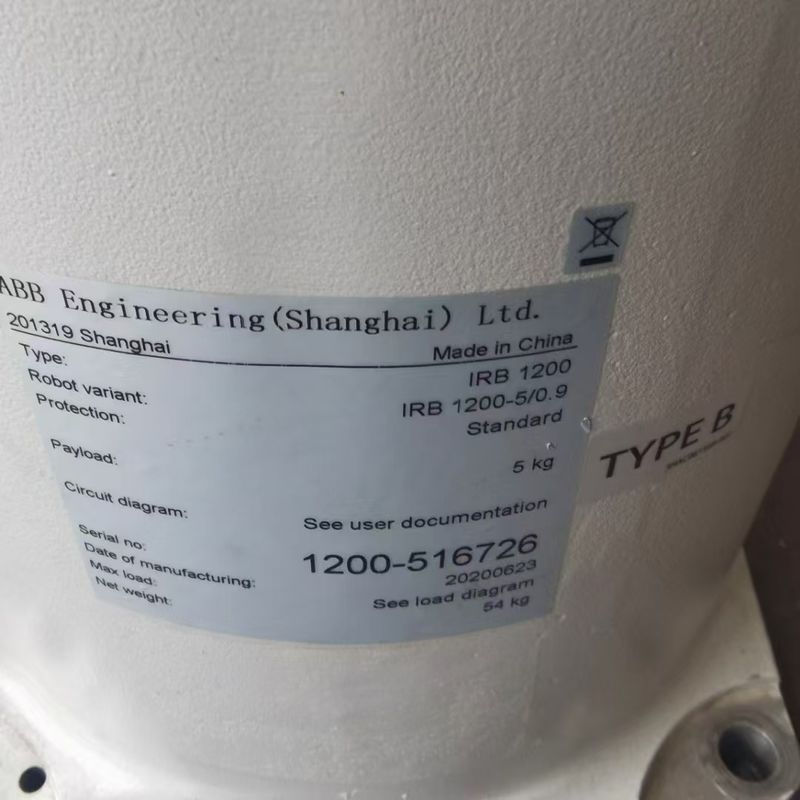 ABB IRB 1200 (5/0.9) روبوت لمعالجة الأجزاء ، التلميع ، القياس ، تجميع الأجزاء
