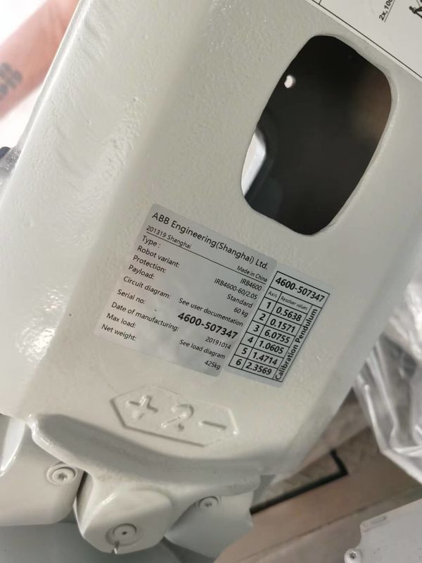 IRB 4600-60/2.05 IRC5 وحدة تحكم ABB تستخدم الروبوتات 6 محور ذراع الروبوت 2050mm النطاق موثوق للغاية وفعالة