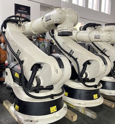 6 محاور مستعملة Kuka Robots KR150-2 2000 روبوتات لحام صناعية متعددة الوظائف
