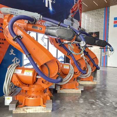 6 محور يستخدم ABB Robots Spot Welding روبوت صناعي ABB6640-235 / 2.55 متعدد الوظائف