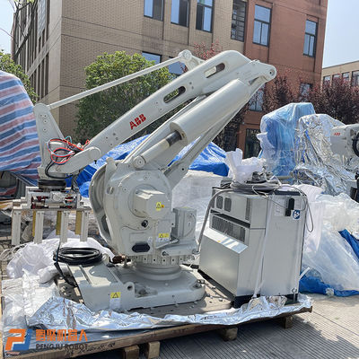 منصات نقالة روبوتات ABB المستخدمة IRB660-250 / 3.15 روبوت مناولة المواد