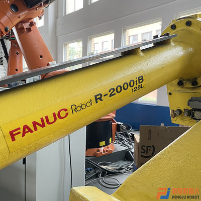 لحام موضعي مستعمل FANUC Robots مستعمل FANUC 2000iB 125L