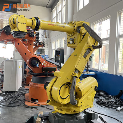 من جهة ثانية FANUC الصناعية الروبوتات 2000iB / 165F منصات نقالة التعامل مع بقعة لحام الروبوت الذراع