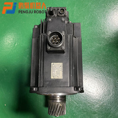 Yaskawa Robot Arm Parts محرك سيرفو SGMRS-13A2A-YR11 قوة 1300 واط