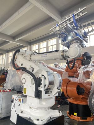 مستعمل Yaskawa CR165 روبوت متعدد الوظائف ذو ستة محاور