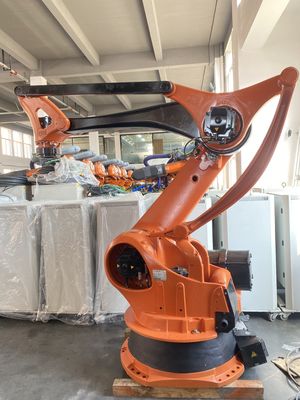 KUKA KR100-2 PA Palletizing Robot أربعة محاور مثبتة على الأرض