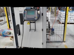 تستخدم KUKA Robots