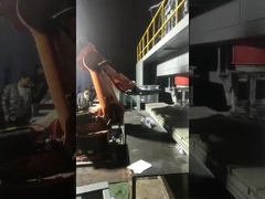 يستخدم عموديًا 6 محاور روبوت Yaskawa MS165 رسم روبوت