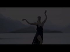 تستخدم KUKA Robot KR210 Auto Parts Handling Palletizing Robot Arm C2 Control Cabinet